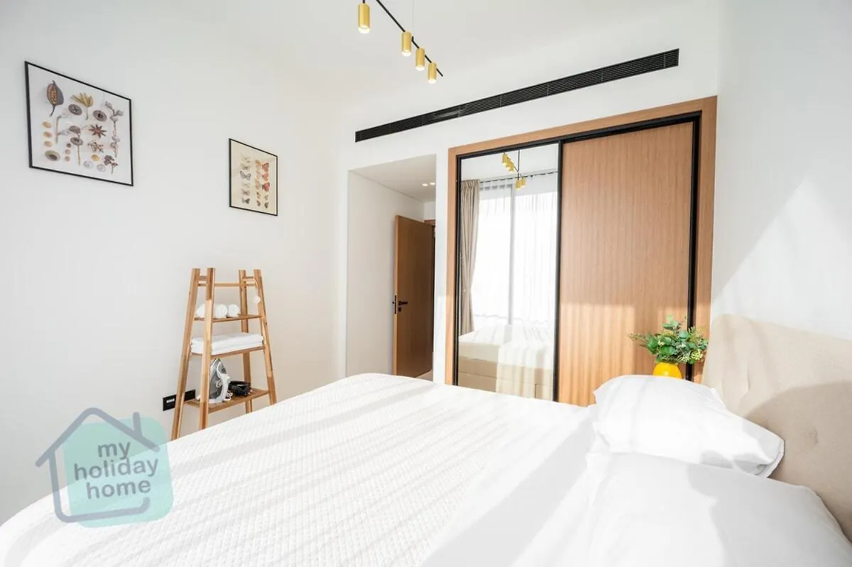 Brand New Fully Furnished Apartment Dubai 0*,