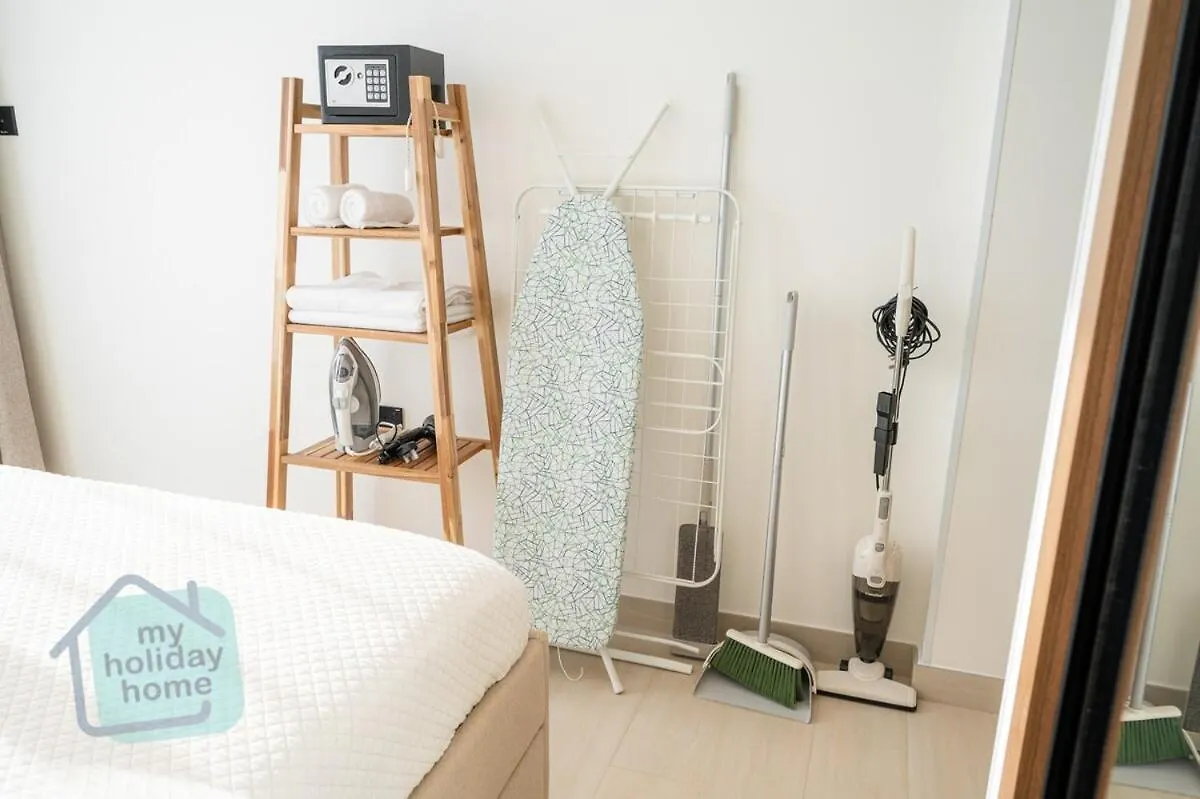 Brand New Fully Furnished Apartment Dubai United Arab Emirates
