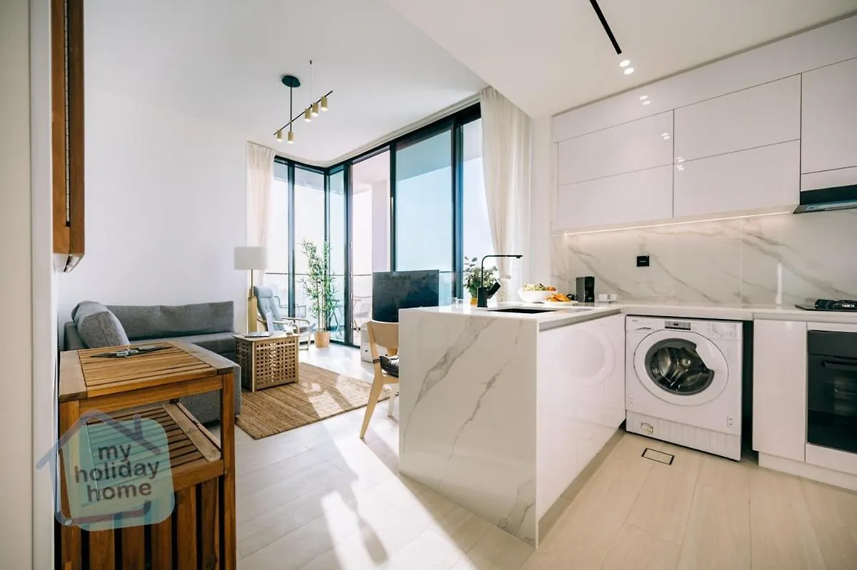 Brand New Fully Furnished Apartment Dubai